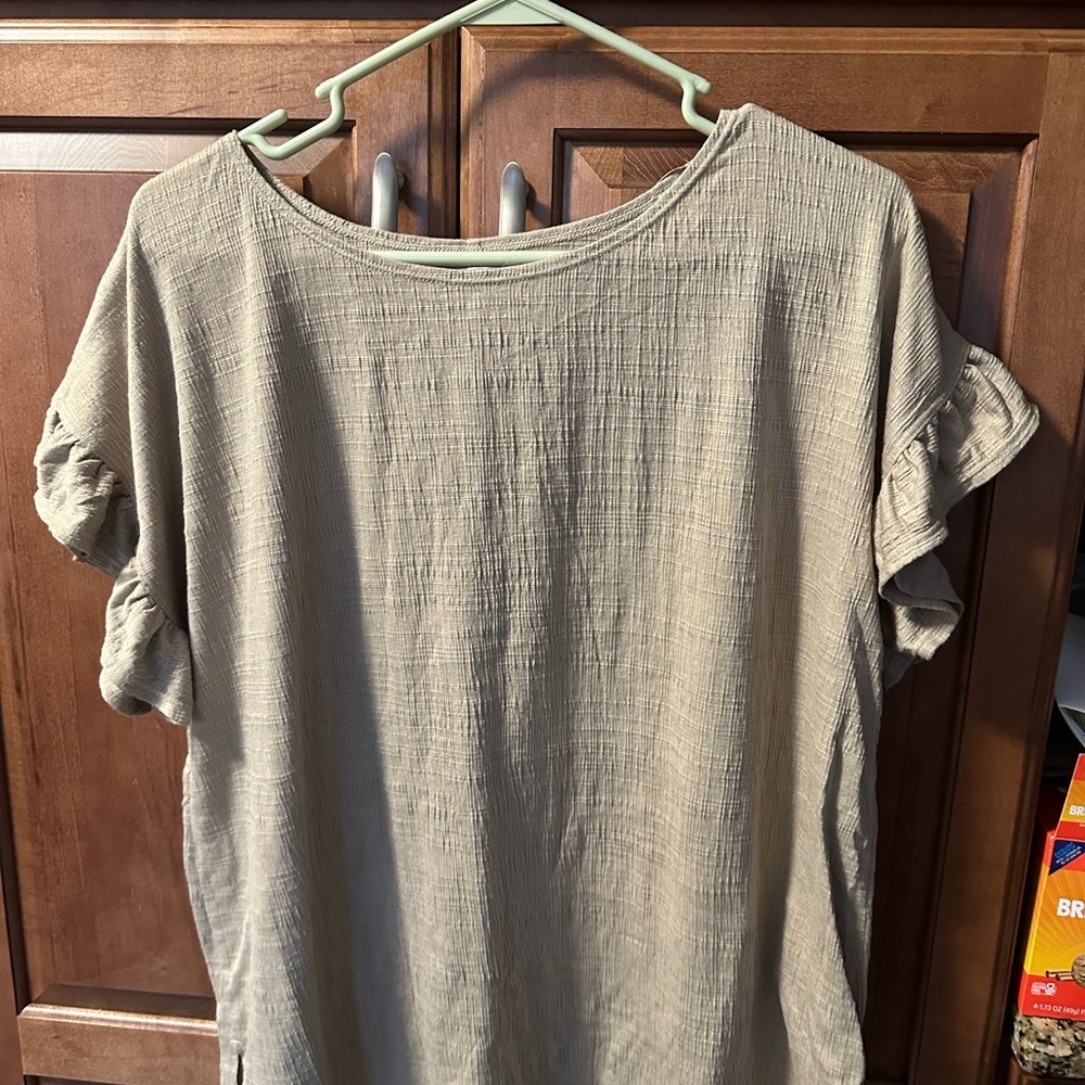 New with out tags from Nordstrom. Never worn